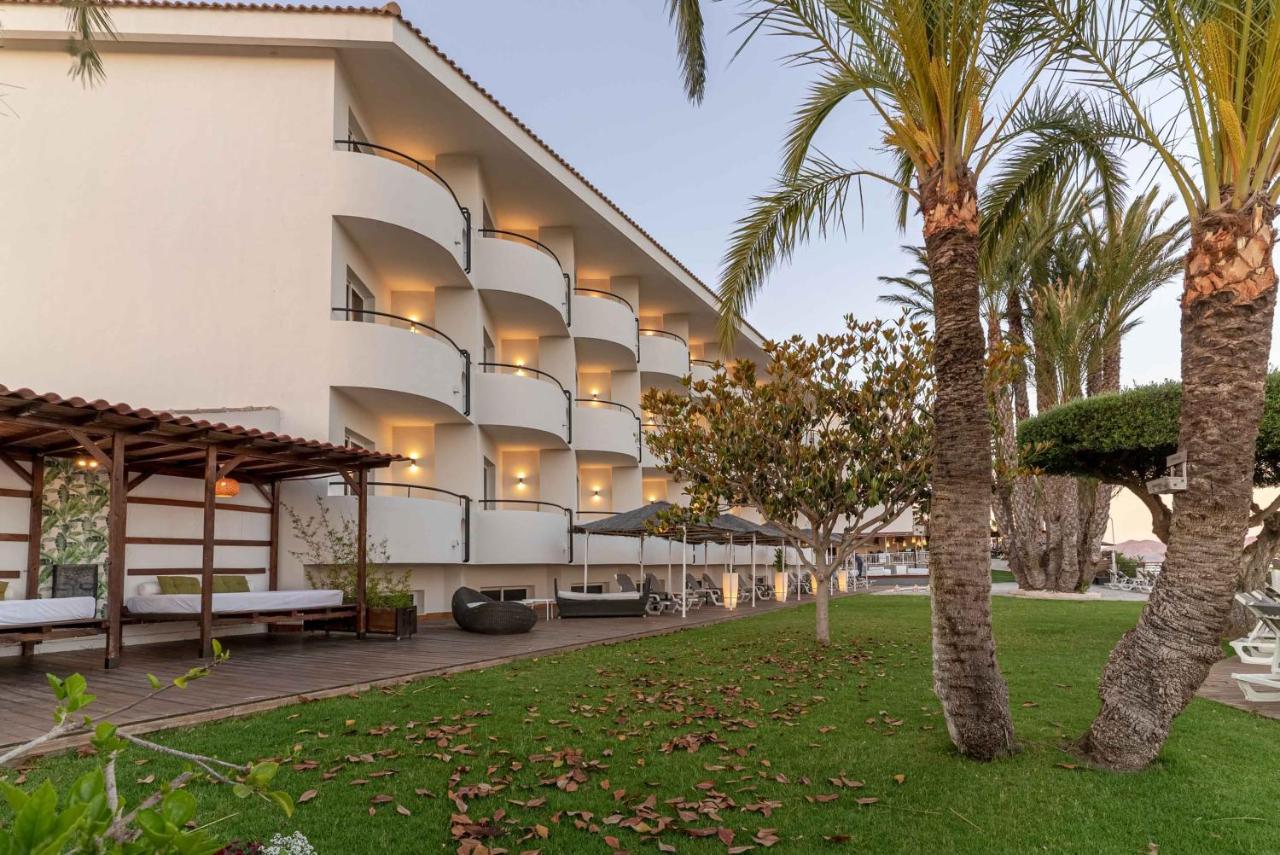 Ramada Resort By Wyndham El Puerto de Mazarrón Exteriör bild