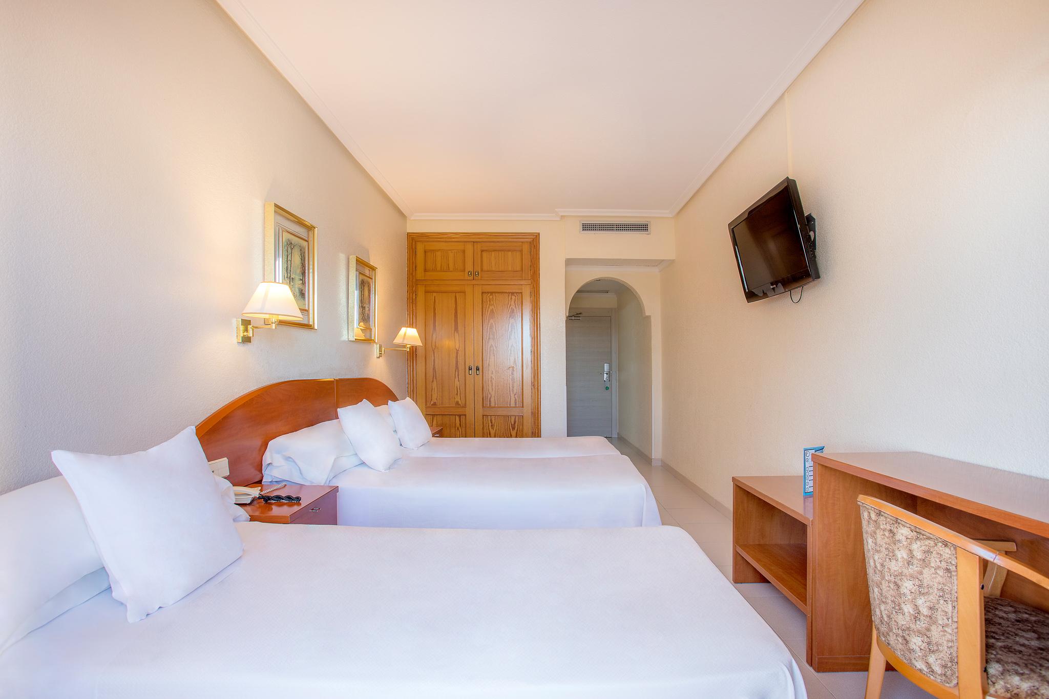 Ramada Resort By Wyndham El Puerto de Mazarrón Exteriör bild