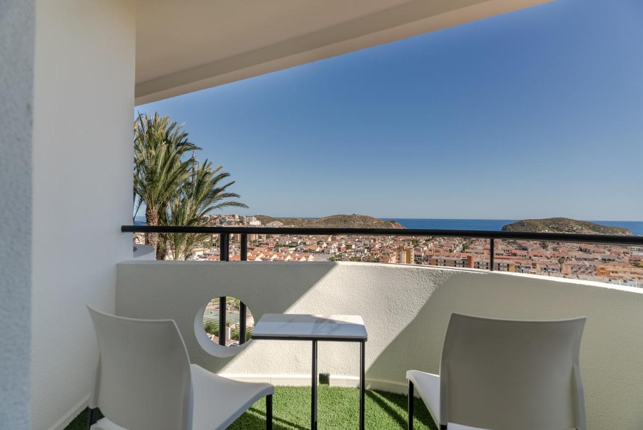 Ramada Resort By Wyndham El Puerto de Mazarrón Exteriör bild