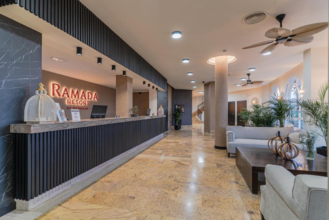 Ramada Resort By Wyndham El Puerto de Mazarrón Exteriör bild