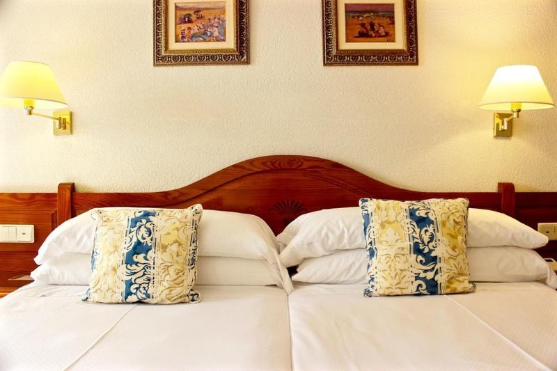 Ramada Resort By Wyndham El Puerto de Mazarrón Rum bild